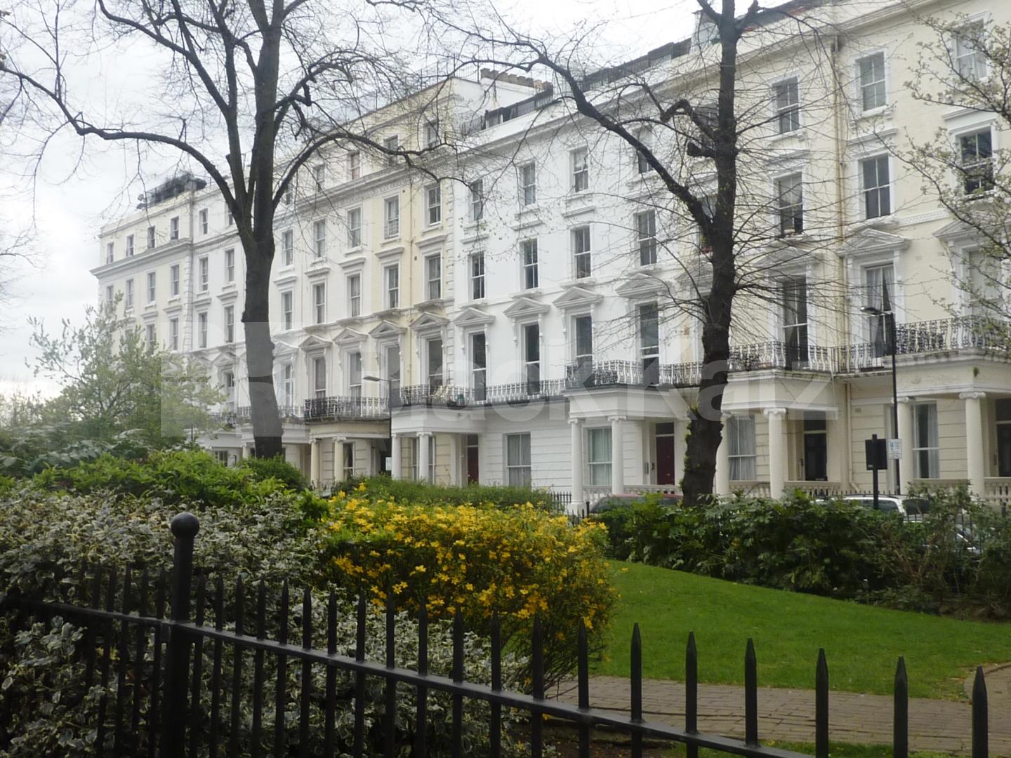 			NEW INSTRUCTION!, 2 Bedroom, 1 bath, 1 reception Flat			 St Stephens Gardens, NOTTING HILL